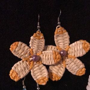 Handicraft Earings